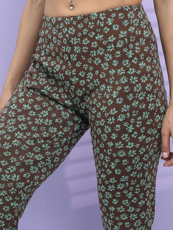  Tokyo Talkies Women Brown Printed Regular Fit Casual Trousers