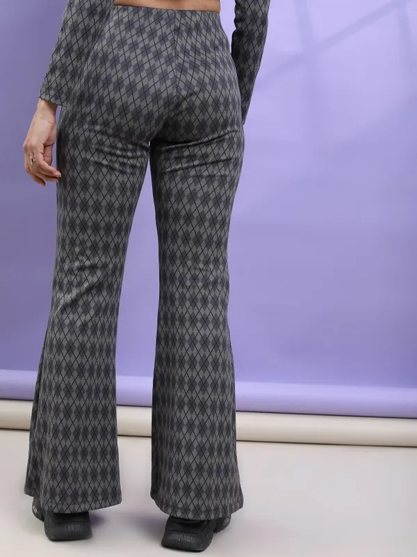  Tokyo Talkies Women Grey Self Design Regular Fit Casual Trousers