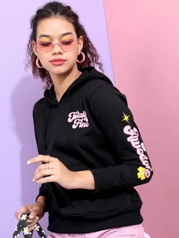  Tokyo Talkies Women Black Printed Pullover Hood Sweatshirts