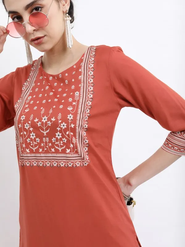  Vishudh Women Terracotta Printed Kurta Sets