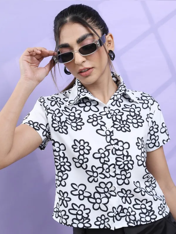  Tokyo Talkies Women Black Printed Casual Shirts