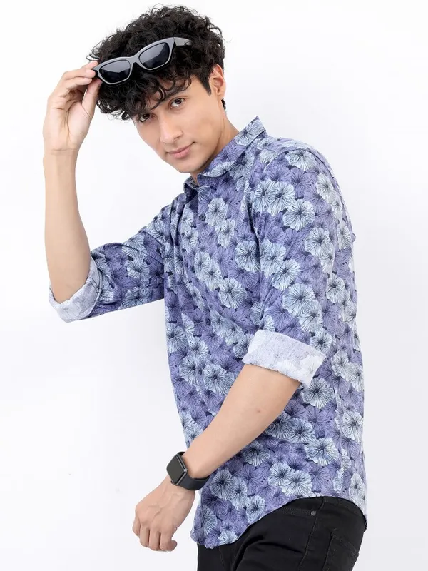  Highlander Men Lavender Printed Slim Fit Casual Shirts