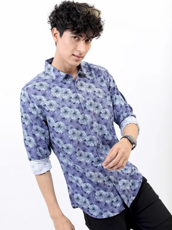  Highlander Men Lavender Printed Slim Fit Casual Shirts