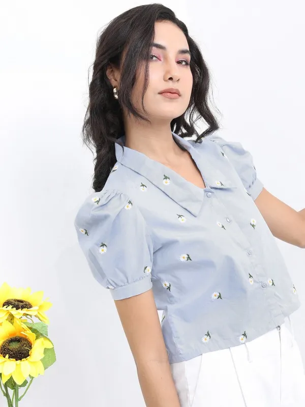  Tokyo Talkies Women Blue Printed Casual Shirts