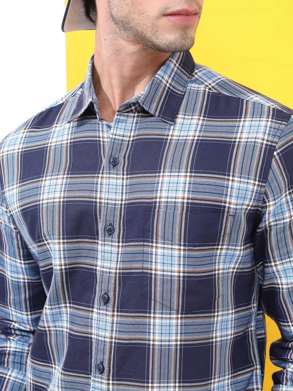  Highlander Men Blue Checked Slim Fit Casual Shirts
