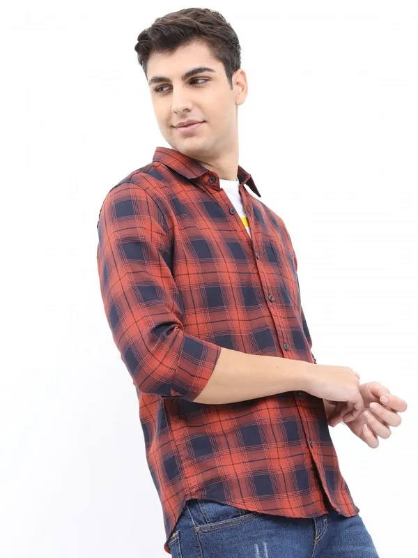 Men Slim Fit Casual Shirt