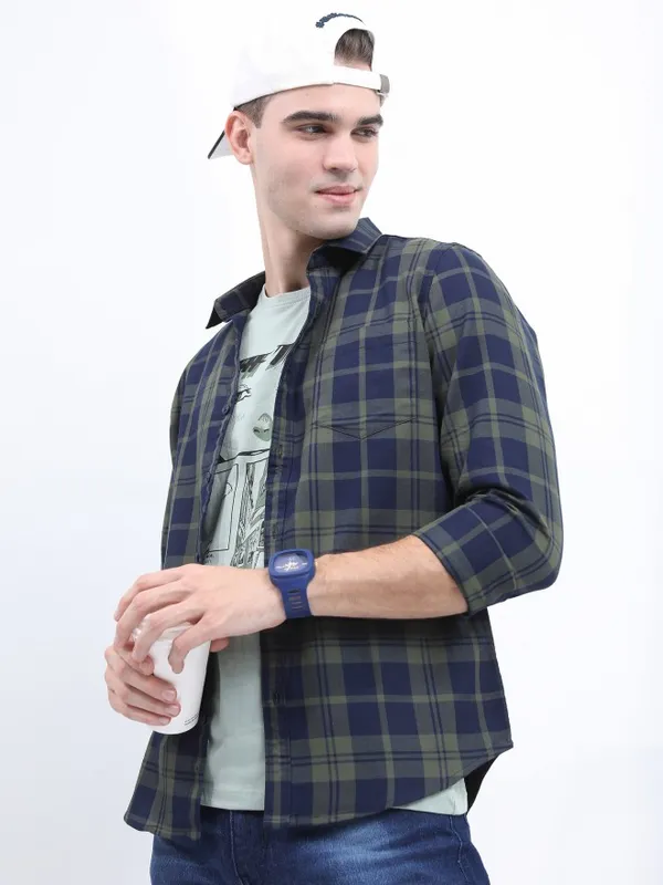  Highlander Men Olive Checked Slim Fit Casual Shirts
