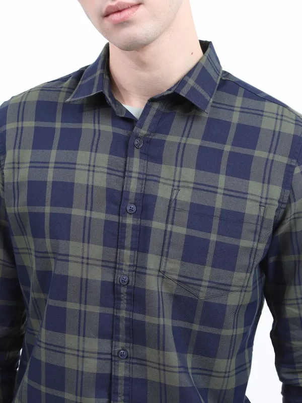  Highlander Men Olive Checked Slim Fit Casual Shirts