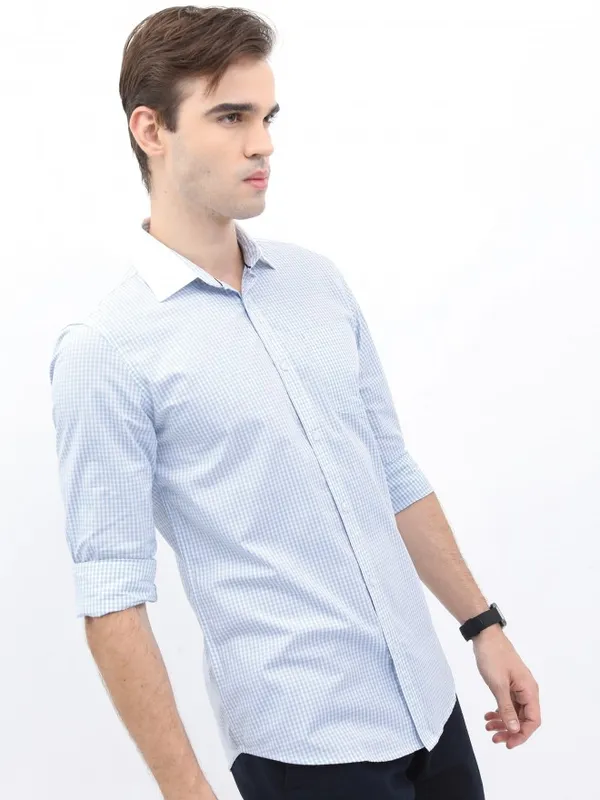 Highlander Men Blue Checked Slim Fit Casual Shirt
