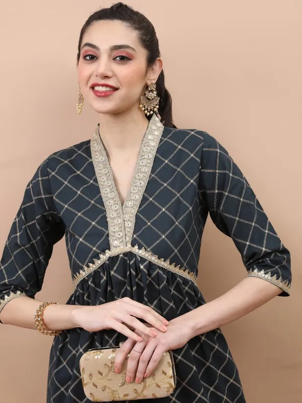  Vishudh Women Green Printed A-Line Ethnic Dresses
