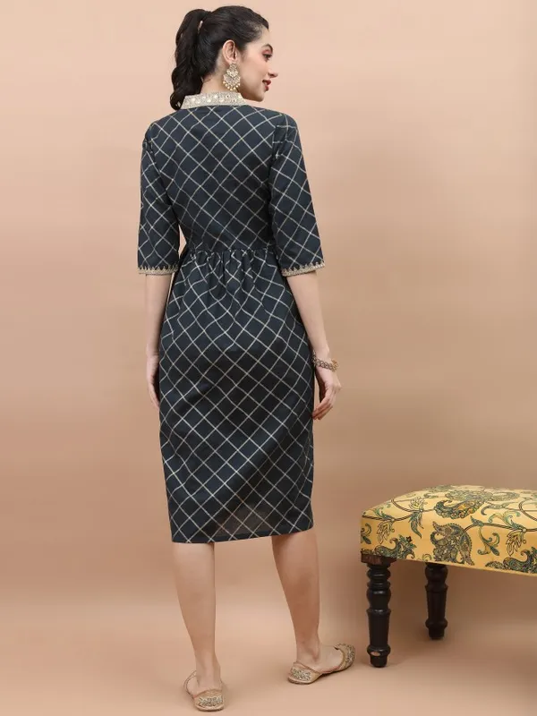 Vishudh Women Green Printed A-Line Ethnic Dresses