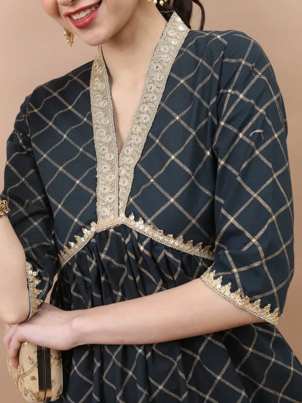  Vishudh Women Green Printed A-Line Ethnic Dresses