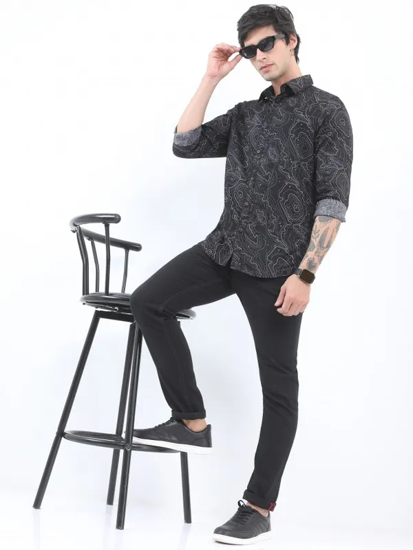  Ketch Men Black Printed Slim Fit Casual Shirts