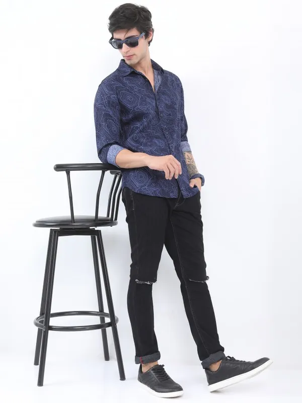  Ketch Men Navy Blue Printed Slim Fit Casual Shirts