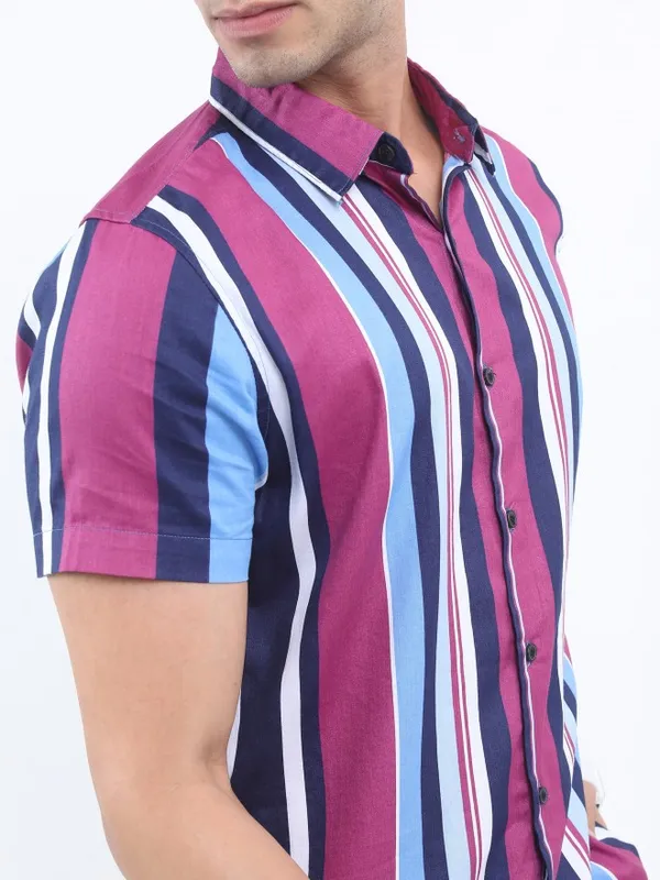  Ketch Men Pink Striped Slim Fit Casual Shirts