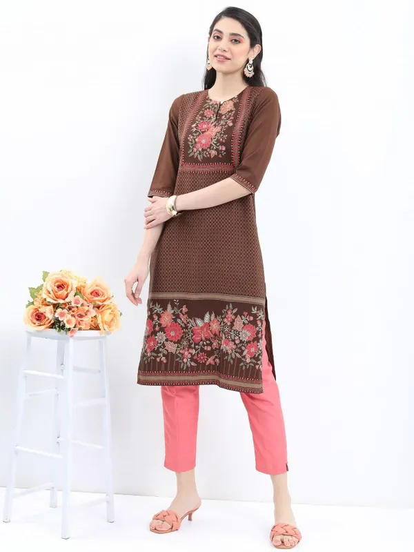  Ketch Women Brown Printed Straight Kurtas