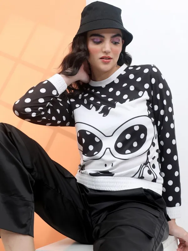  Tokyo Talkies Women Black Printed Pullover Round Neck Sweatshirts