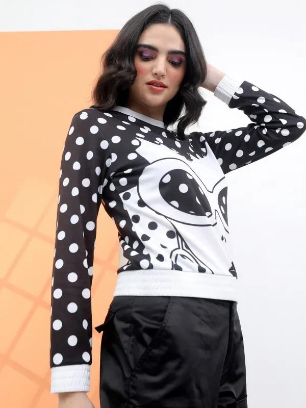  Tokyo Talkies Women Black Printed Pullover Round Neck Sweatshirts