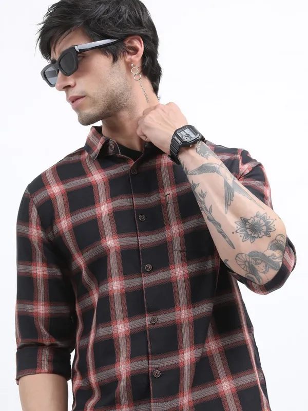  Ketch Men Black Checked Slim Fit Casual Shirts
