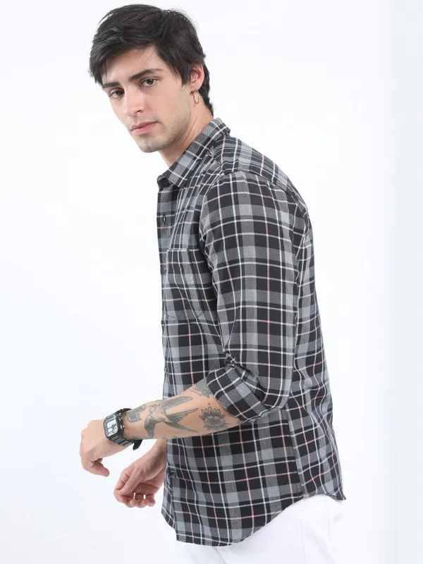  Ketch Men Black Checked Slim Fit Casual Shirts