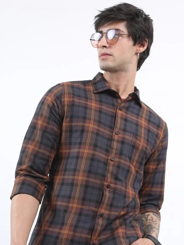  Ketch Men Brown Checked Slim Fit Casual Shirts