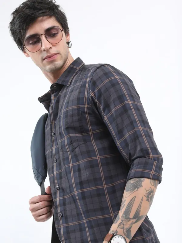  Ketch Men Grey Checked Slim Fit Casual Shirts