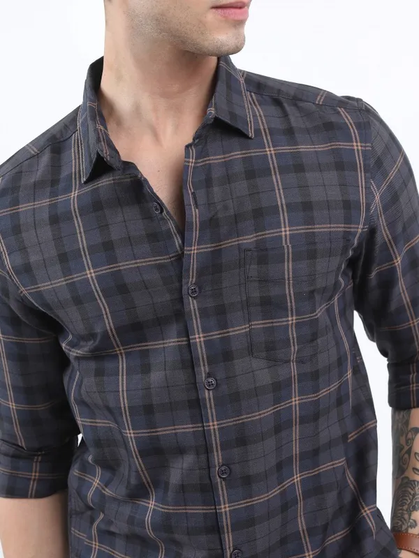  Ketch Men Grey Checked Slim Fit Casual Shirts