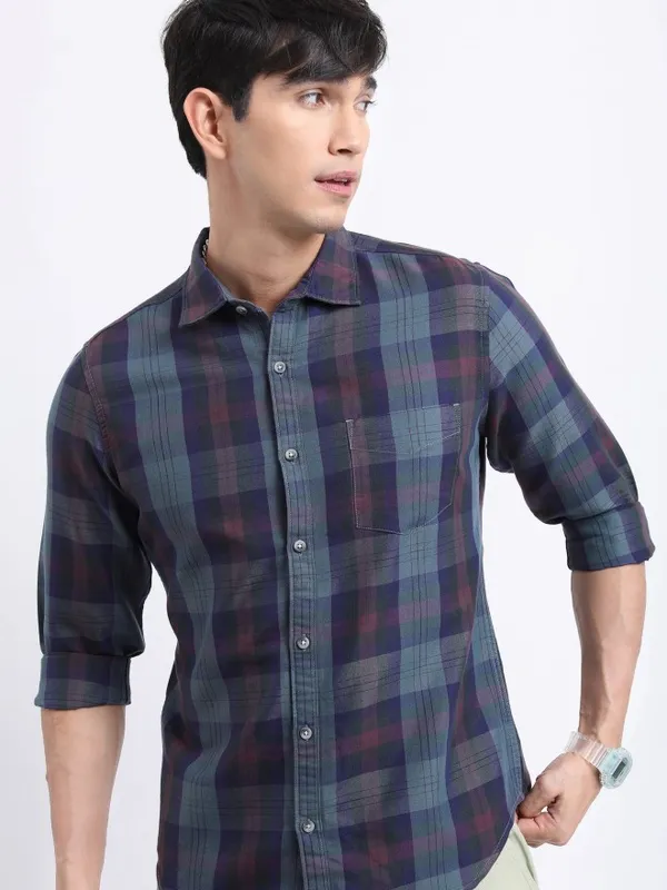Ketch Men Navy Blue Checked Slim Fit Casual Shirt