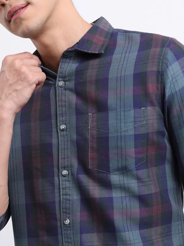Ketch Men Navy Blue Checked Slim Fit Casual Shirt