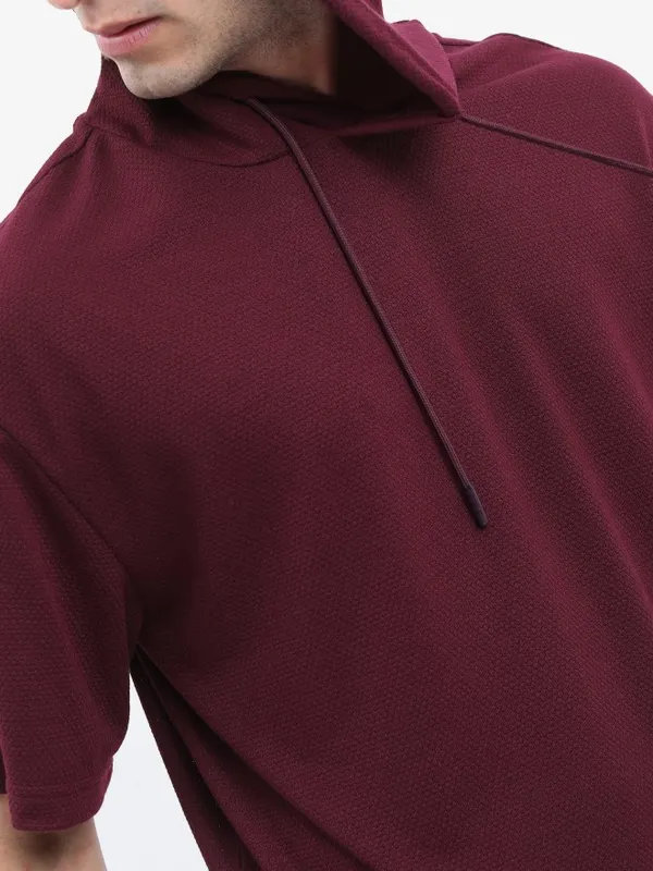 Highlander Men Structured Burgundy Solid Oversized Hooded T-Shirt