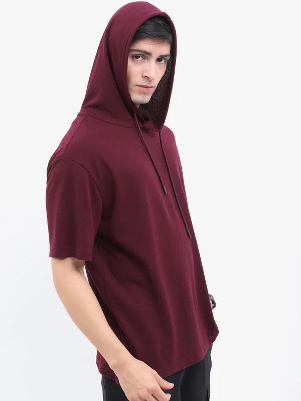 Highlander Men Structured Burgundy Solid Oversized Hooded T-Shirt