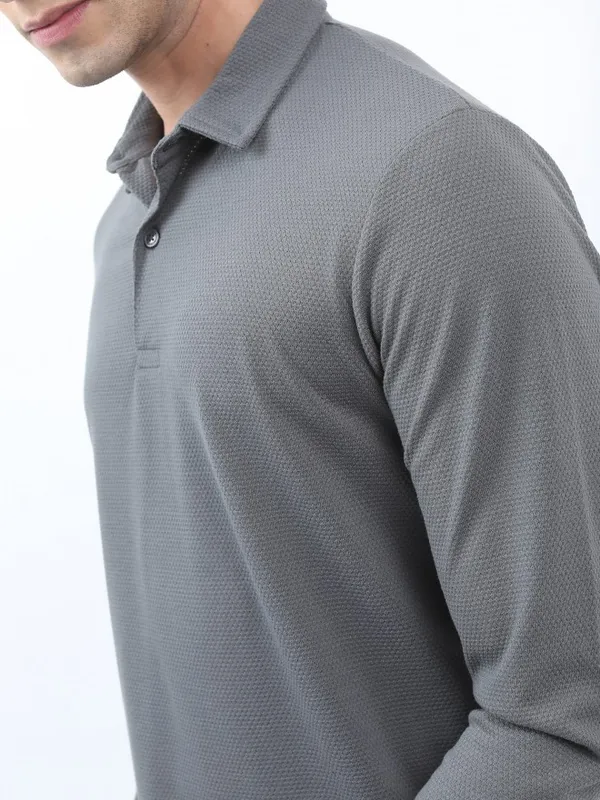 Highlander Men Grey Solid Polo Collar Polo T-Shirts