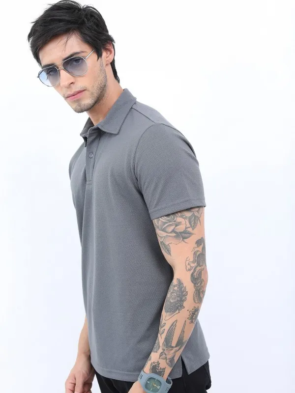  Highlander Men Grey Solid Polo Collar Polo T-Shirts