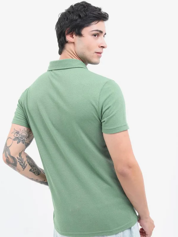  Highlander Men Green Solid Polo Collar Polo T-Shirts