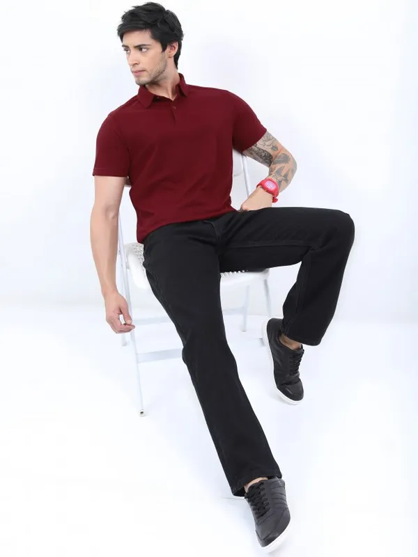  Highlander Men Maroon Solid Polo Collar Polo T-Shirts