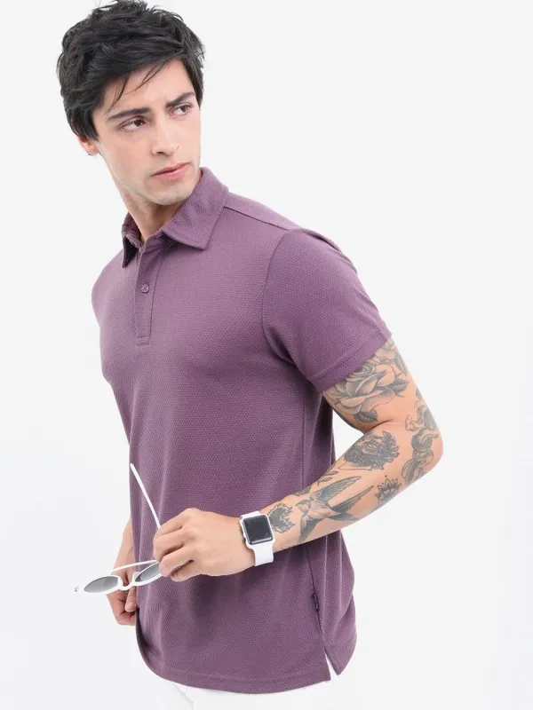  Highlander Men Magenta Solid Polo Collar Polo T-Shirts