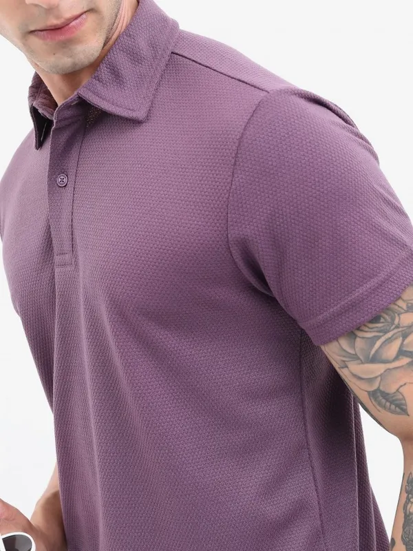  Highlander Men Magenta Solid Polo Collar Polo T-Shirts