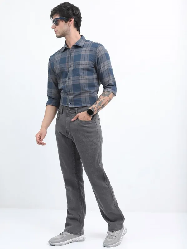 Men Slim Fit Casual Shirt