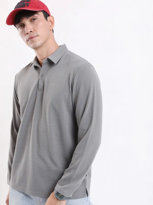 Solid Polo Collar T-shirt