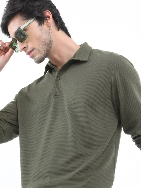 Solid Polo Collar T-shirt