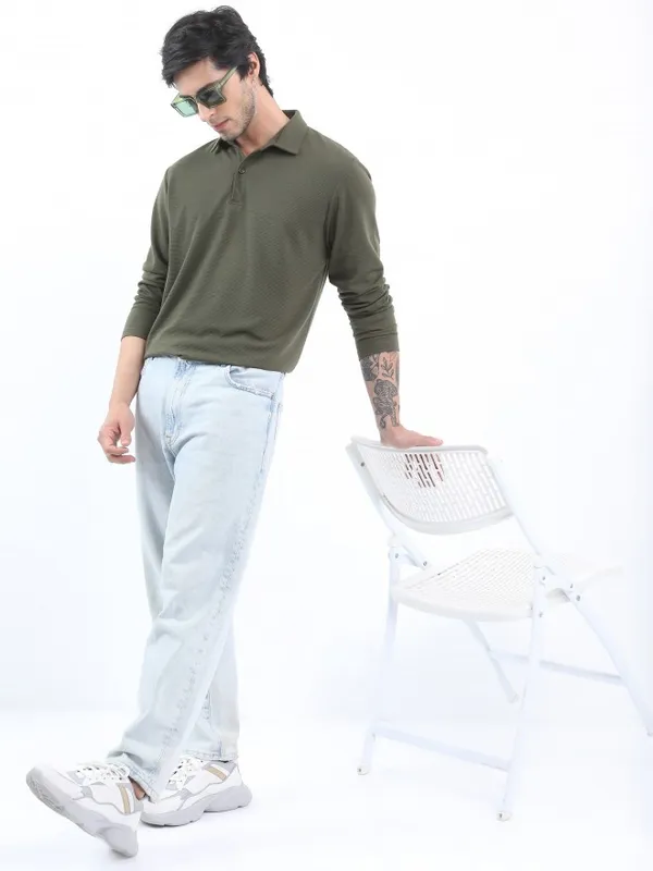 Solid Polo Collar T-shirt