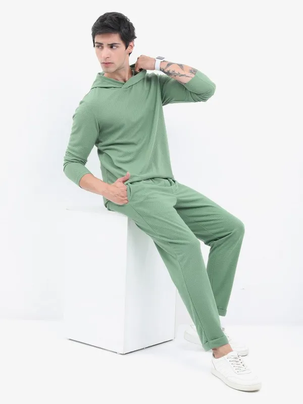 Men Solid Hooded T-shirt