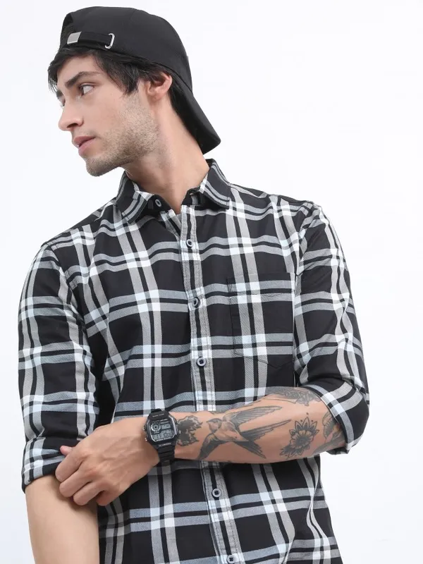  Ketch Men Black Checked Slim Fit Casual Shirts