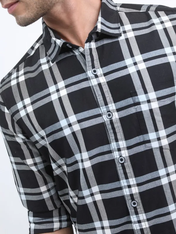  Ketch Men Black Checked Slim Fit Casual Shirts