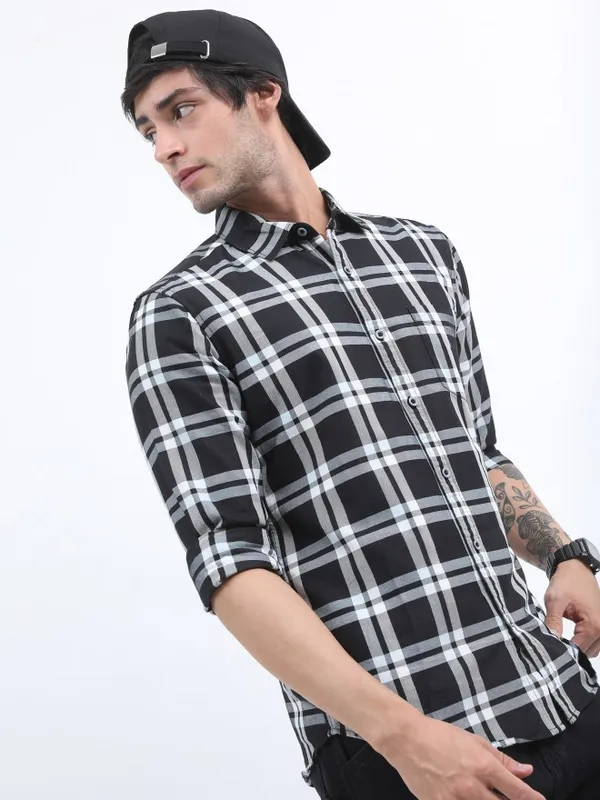  Ketch Men Black Checked Slim Fit Casual Shirts
