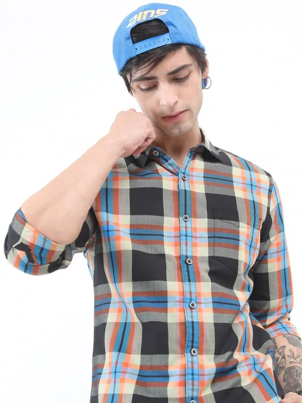 Ketch Men Black Checked Slim Fit Casual Shirts