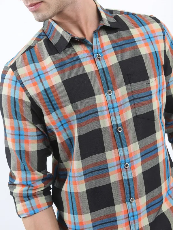  Ketch Men Black Checked Slim Fit Casual Shirts