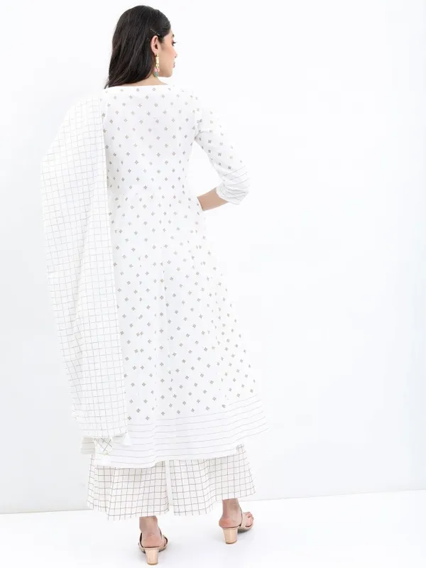 Vishudh Women Off White Printed Kurta With Palazzo And Dupatta