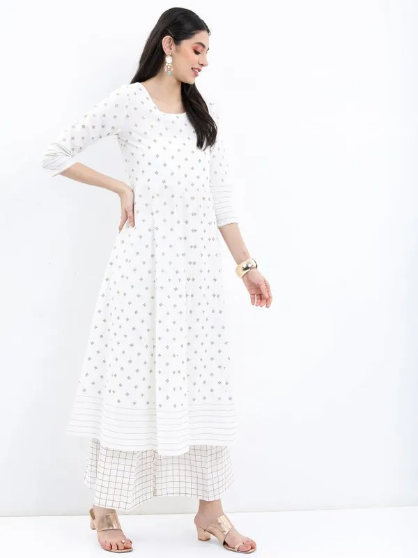 Vishudh Women Off White Printed Kurta With Palazzo And Dupatta