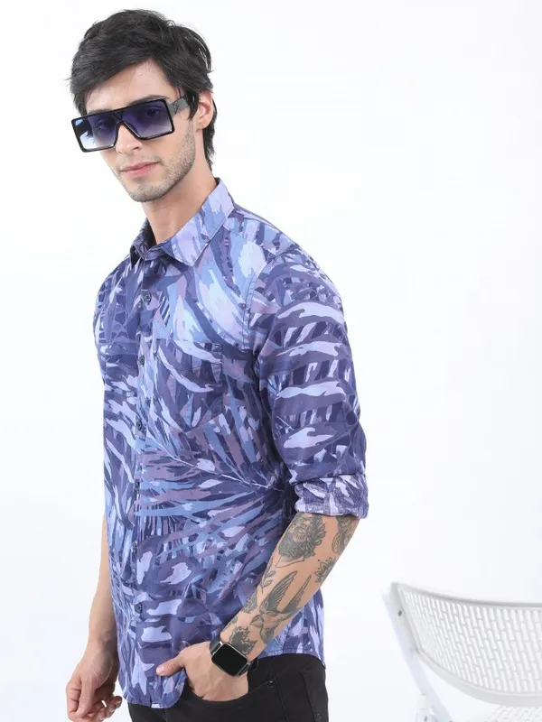 Men Slim Fit Casual Shirt